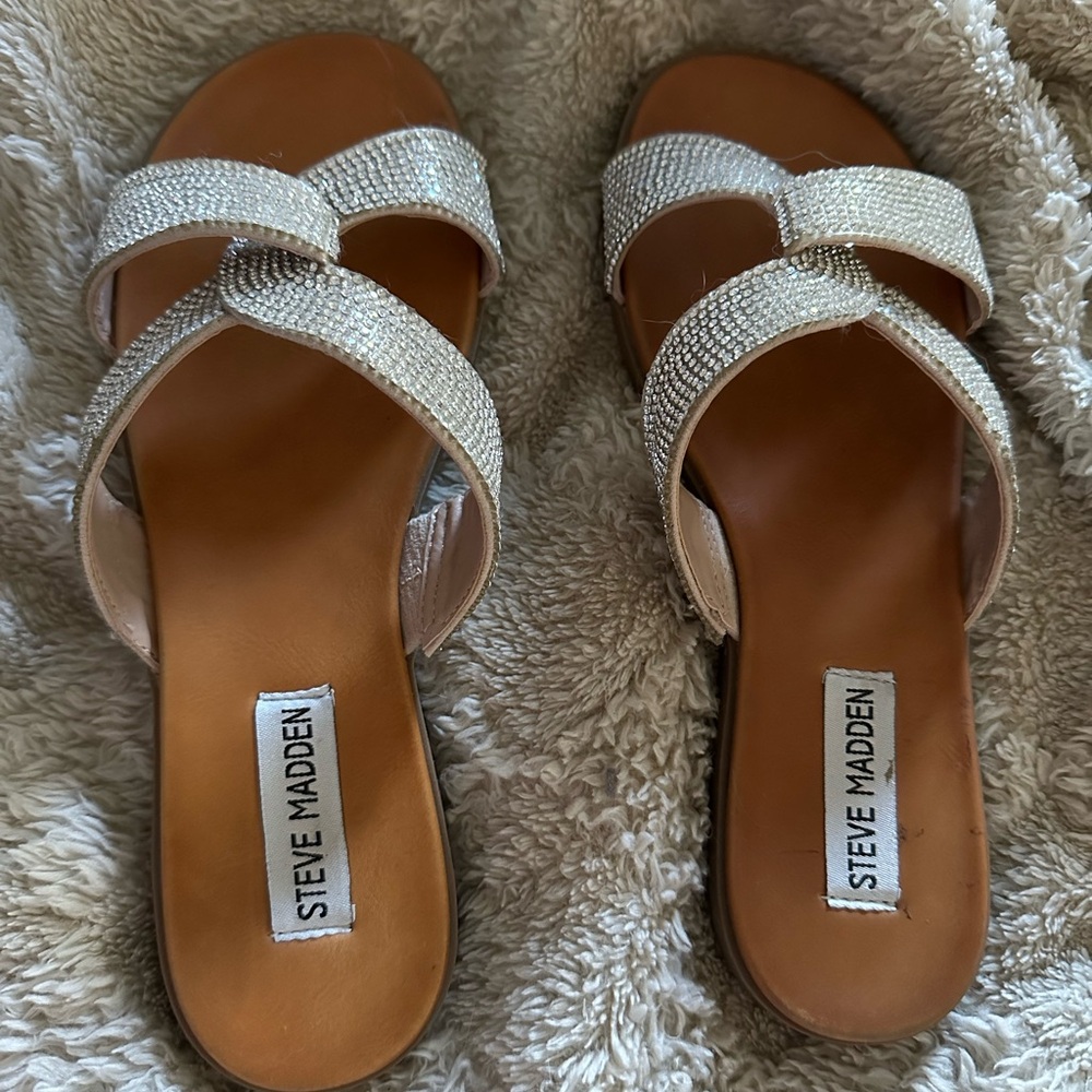 Steve Madden Silver Brown Sandals Minimalist Design